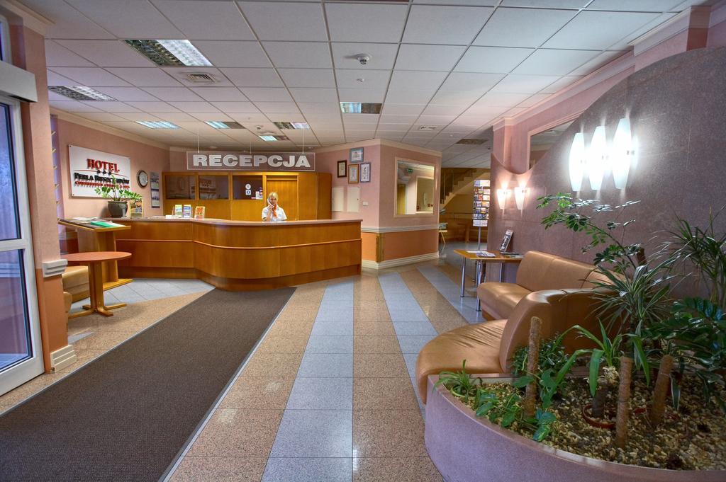 Hotel Perla Bieszczadow Geovita Czarna  Exterior photo