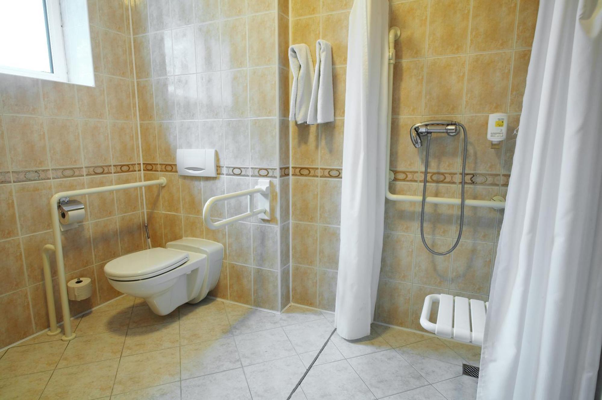 Hotel Perla Bieszczadow Geovita Czarna  Room photo